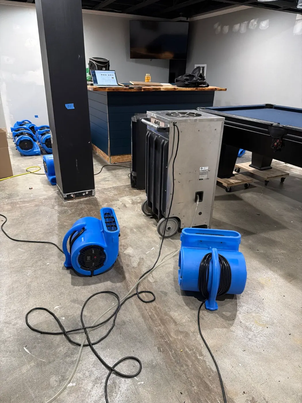 Commercial water mitigation in Chatham, Indiana